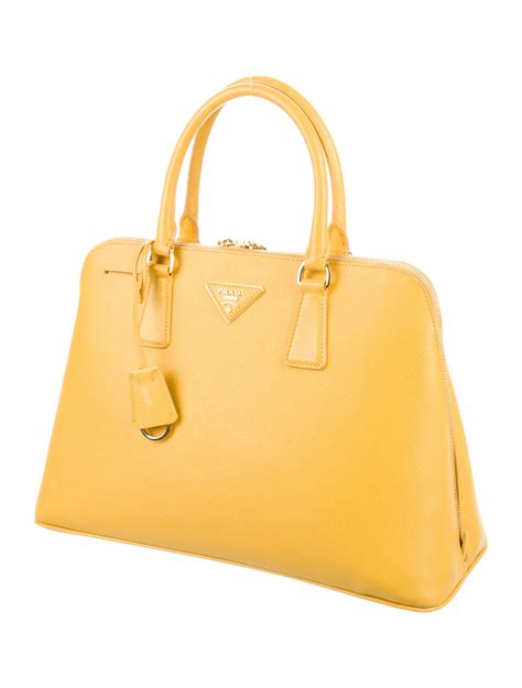 prada saffiano lux promenade bag